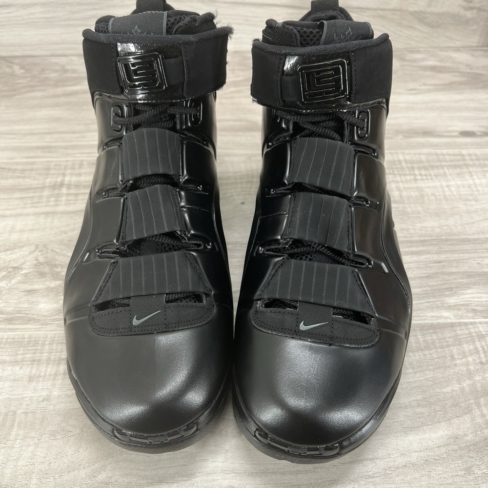 Nike LeBron 4 Black Anthracite 2023 Basketball Shoes FJ1597-001 Mens 11 - Picture 4 of 9